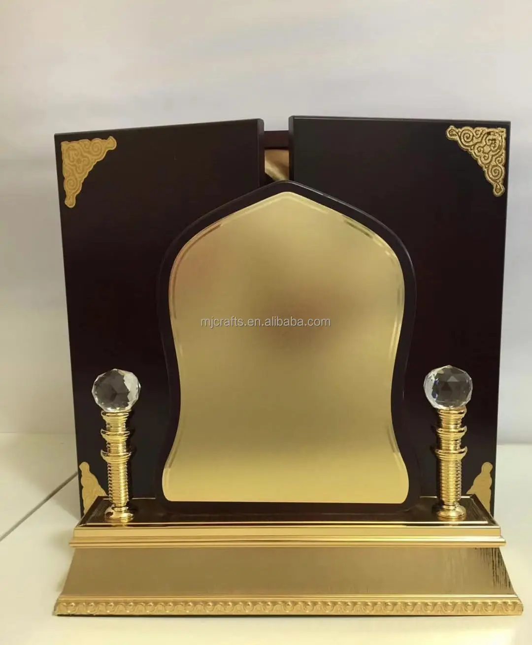 High Quality Factory Direct Selling Wooden Trophy Awards Plaque Box As Souvenir