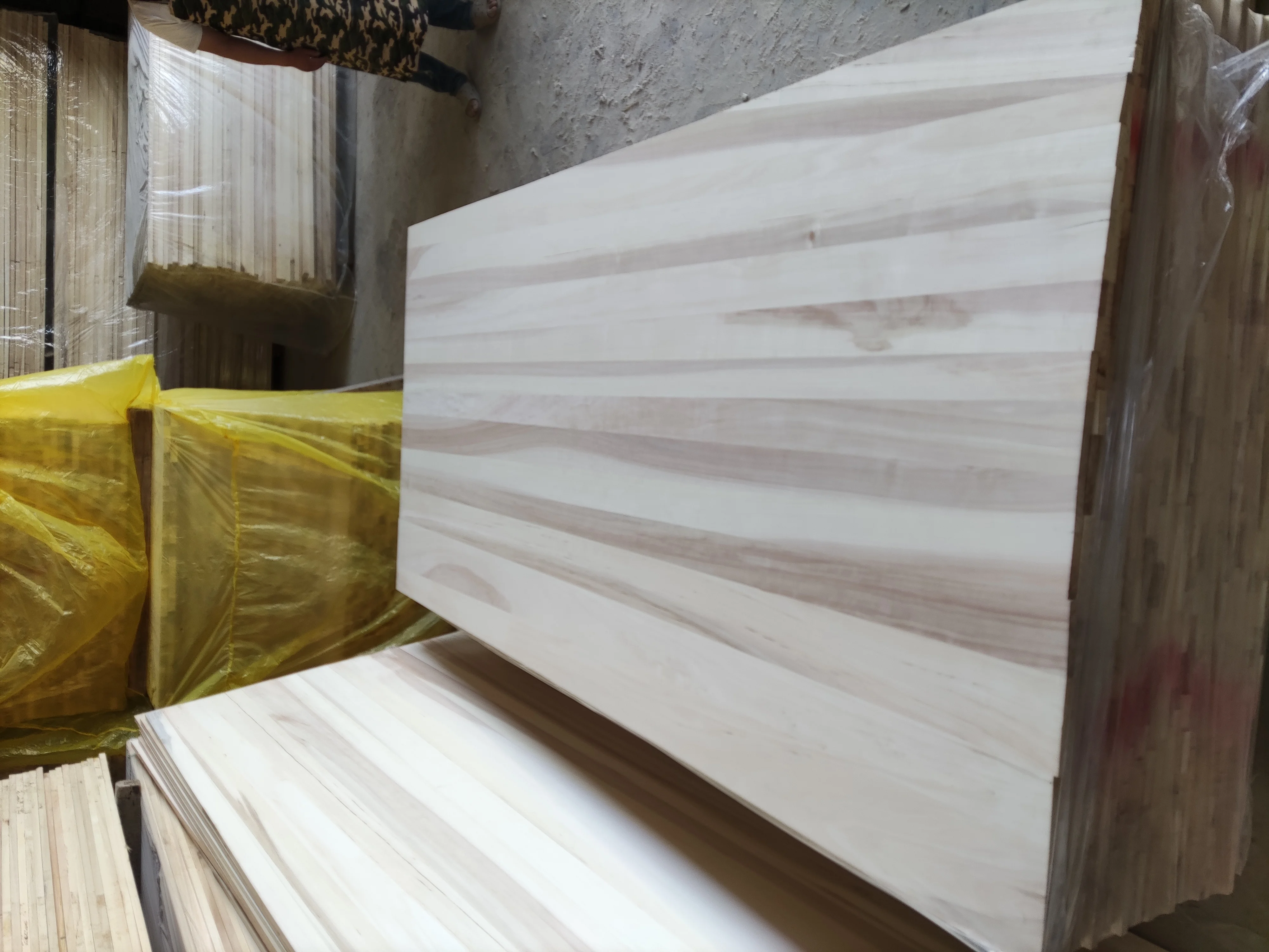
Cedar Wood Poplar Wood Planks Poplar Lumber Wood Price 