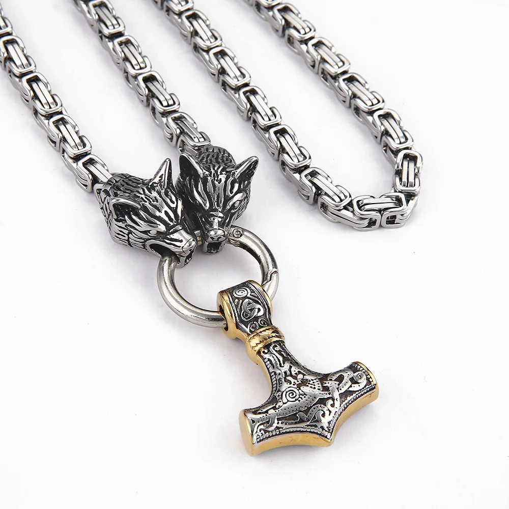 Retro Nordic Victoria Stainless Steel Wolf Head Thunder Hammered Pendant Golden Necklace