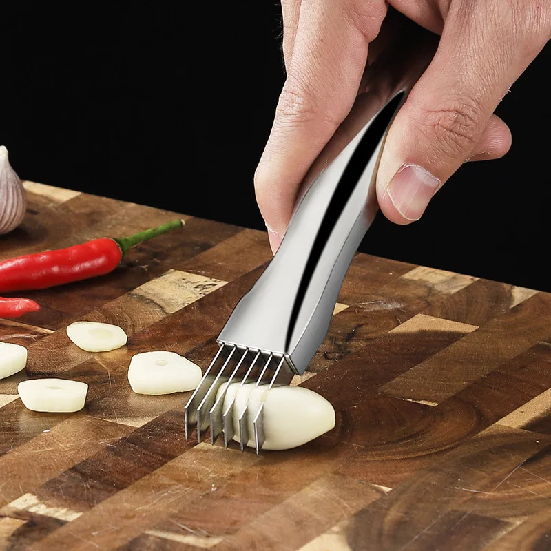 Hot Selling 4 In 1 Metal Equipment To Shred Kitchen Tools Spiral Slicer Spiralizer Vegetables Cutter Shredded