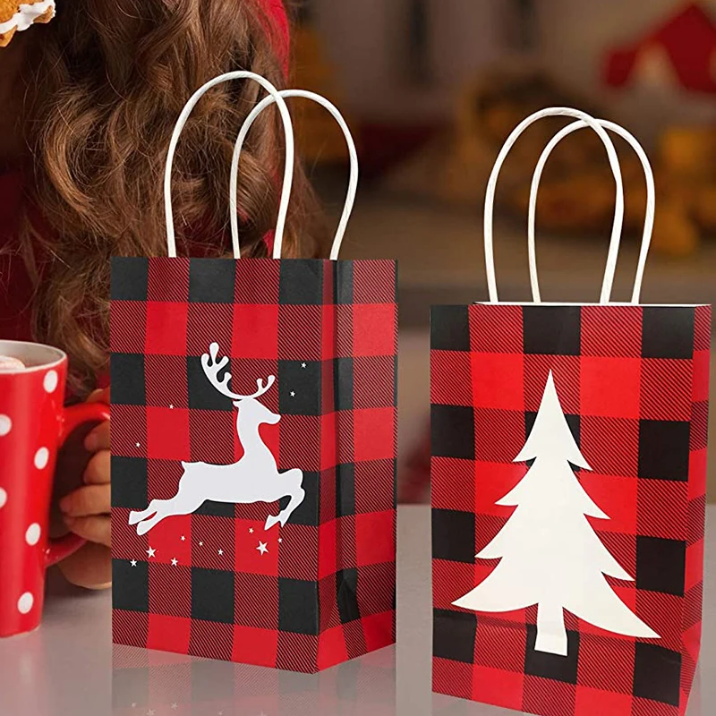 Wholesale Custom Christmas Gift Packaging Luxurious Paper Bags for Upscale Festive Presents and Celebrations