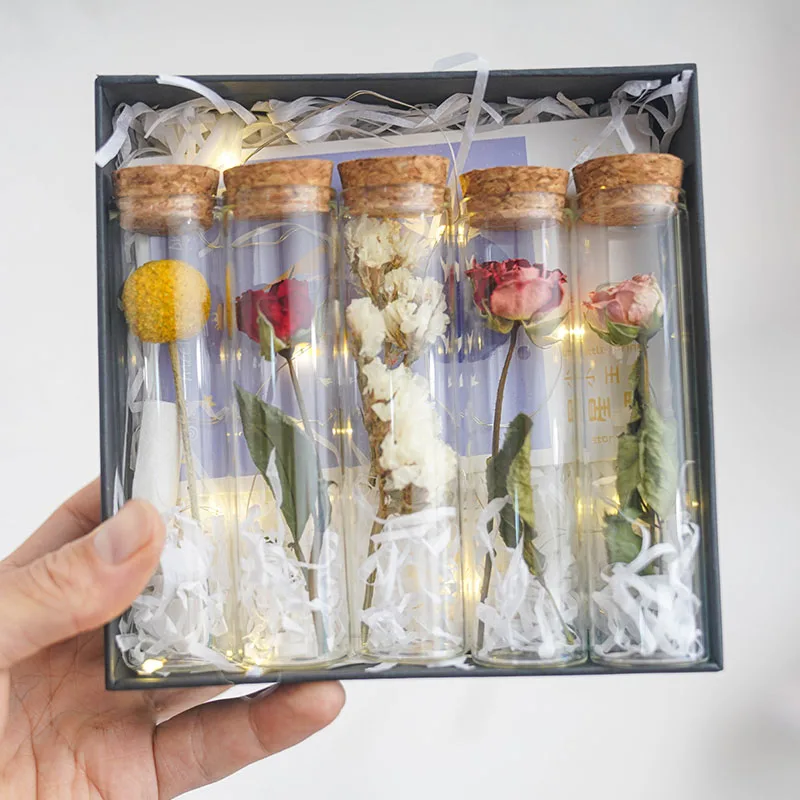 Wholesale Customized Holiday Gift Table Decoration Natural Real Drid Flowers in Glass Tube