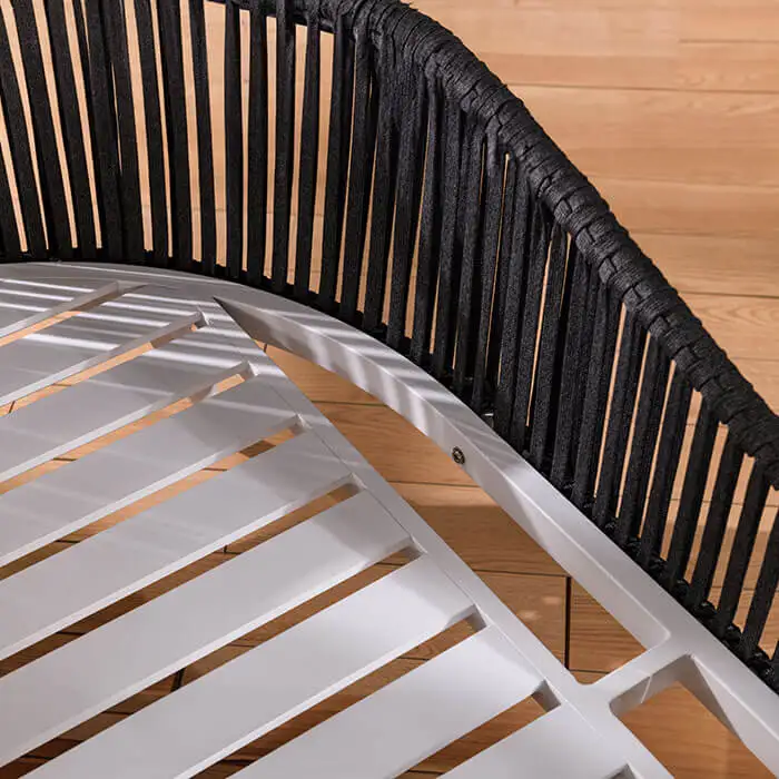 Modern Outdoor Furniture Rattan & Metal Patio Daybed White & Gray Sunbed Sofa With Soft Cushions Hotel Villa Garden Sofa Bed