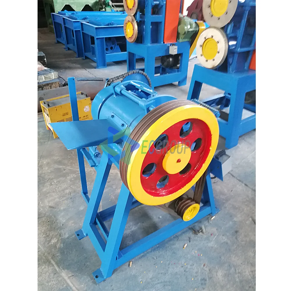 High powered scrap tire cutting machine tyre grinding machine for making rubber powder