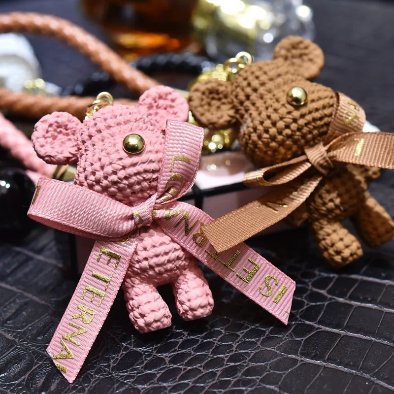 Hot Selling Resin Bear Keychain Trend 3D Cartoon Keyring Pendant Key Chain Accessories