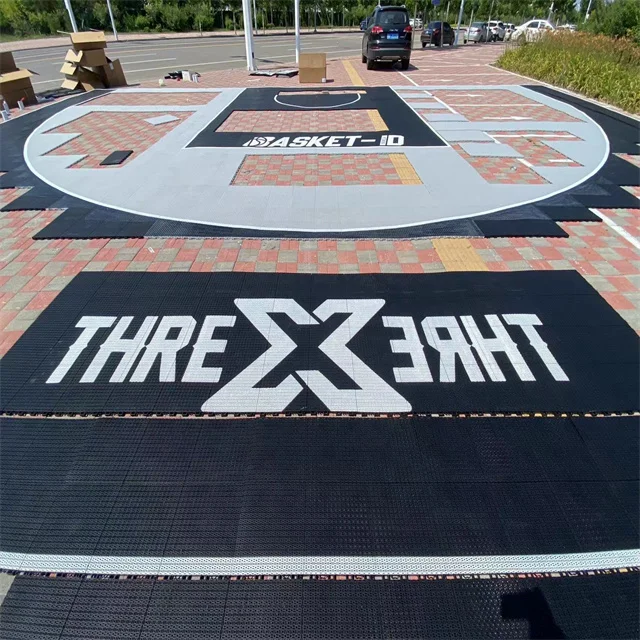 Multifunction anti-slip modular basketball/tennis/badminton court interlocking outdoor sports flooring plastic tiles