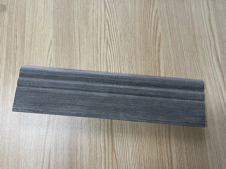 
China Factory Easy Process Skirting Board Modern Wooden Interior Baseboard 