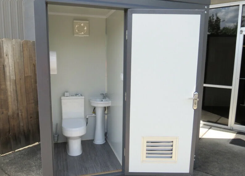 portable container house  toilet with basin and shower