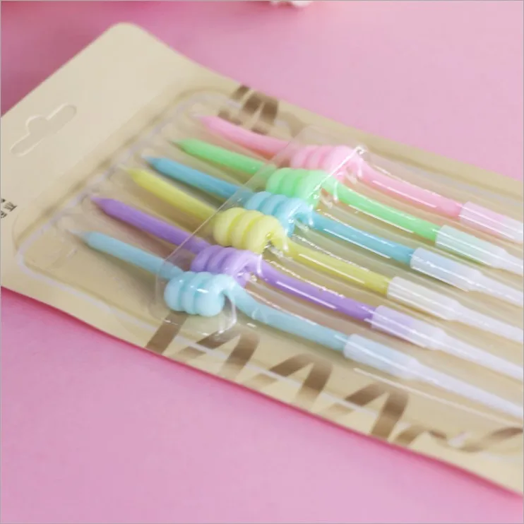 Ins curved spiral party candles like thumb-shaped color baked cakes decorated with birthday candles