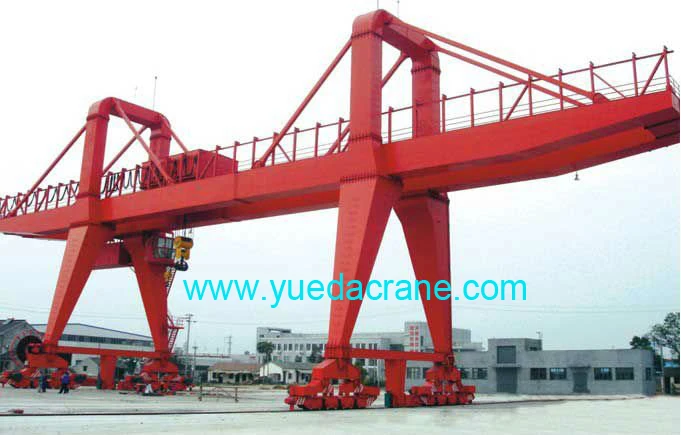double girder mobile gantry crane for boat lifting 30 ton