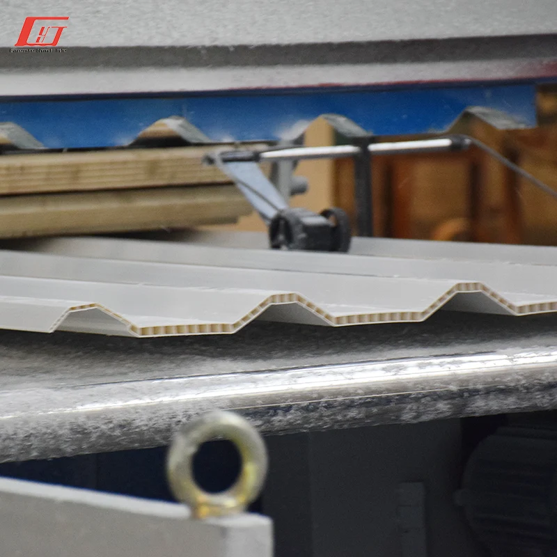 Heat-insulating 10mm HOLLOW PVC , ASA Roof , sound-insulating