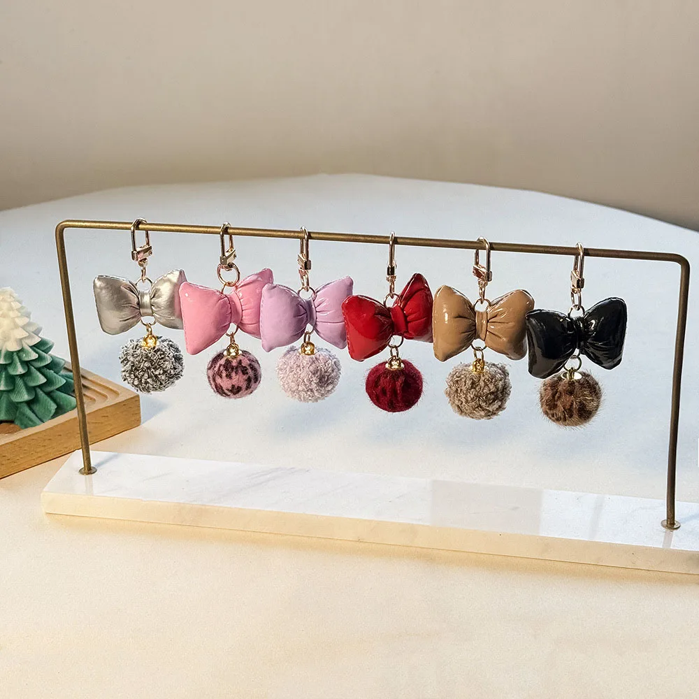 Leopard Print Leather Bow Pendant Keychain Fashion Accessories with Unique Style