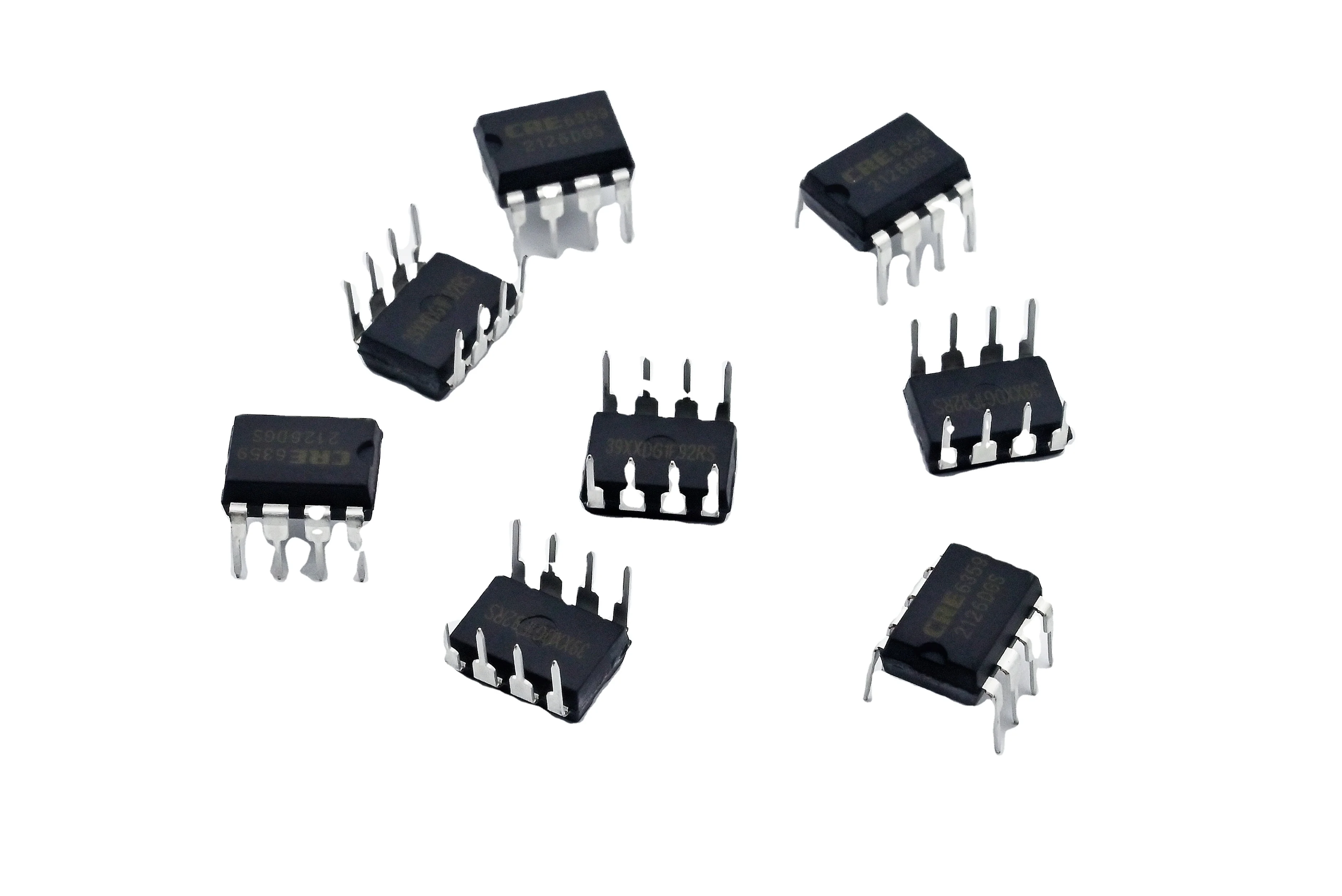 Оригинальное производство ИС-приложений в области источника питания высокого качества преобразователь переменного/постоянного тока CRE6359DG DIP-8