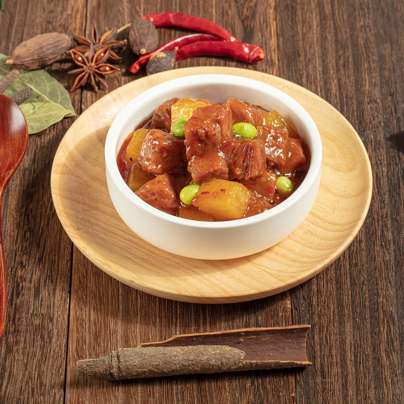 Chinese Sweet-Tasting Instant Frozen Food Potato Beef Convenience Foods Ready to Eat in Bag Packaging for Children