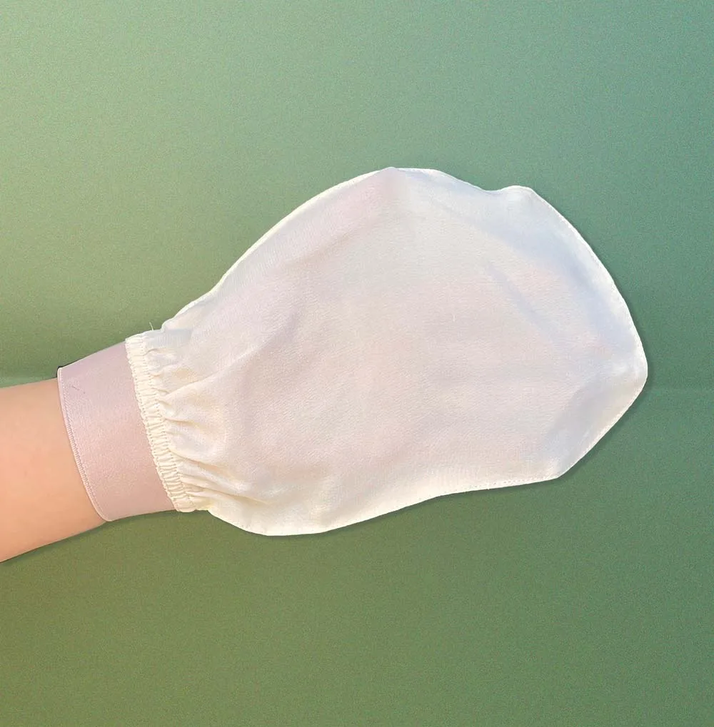 OEM ODM Package Wholesale Face Body Vegan Silk Bath Paw Silk Gloves Exfoliating Kit 100% Pure 100% Raw Mulberry