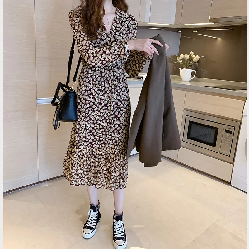 Small Female Autumn Collect Waist Show Thin Floral Chiffon Dress French Bottom Floral Dress