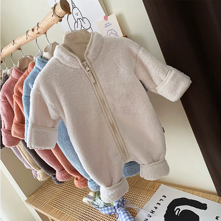 Wholesale newborn infant baby boys girls 0-12M lamb warm jumpsuits multi-color thickened little girls rompers pajamas