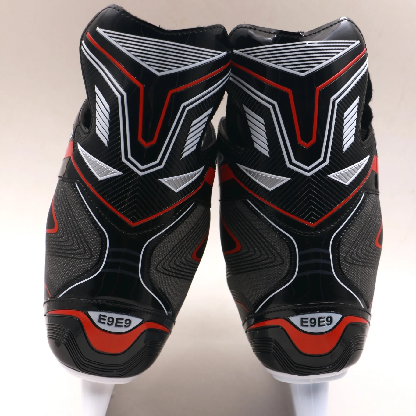 Junran Hot Sale Ice Rink Rental Ice Hockey Skates Adult Ice Inline Roller Hockey Skate Shoe Hard Shell Figure Skating