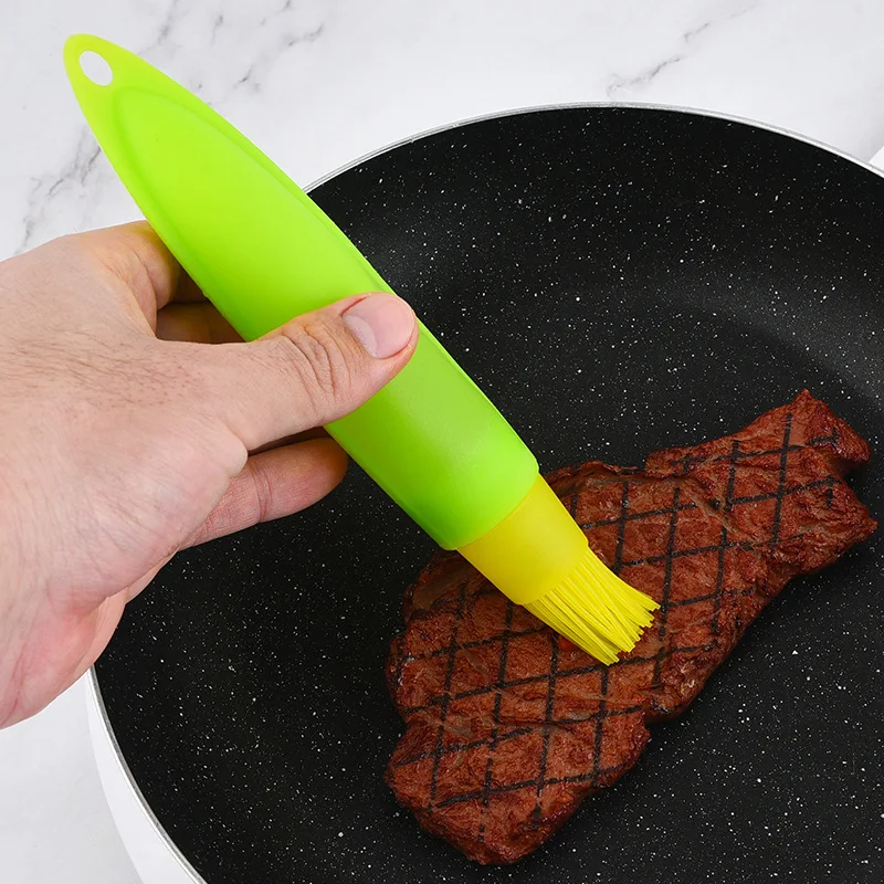 New Portable Oil Bottle Barbecue Brush Silicone Kitchen BBQ Cooking Tool Silicone Brush for Cooking Multipurpose Oil Brush