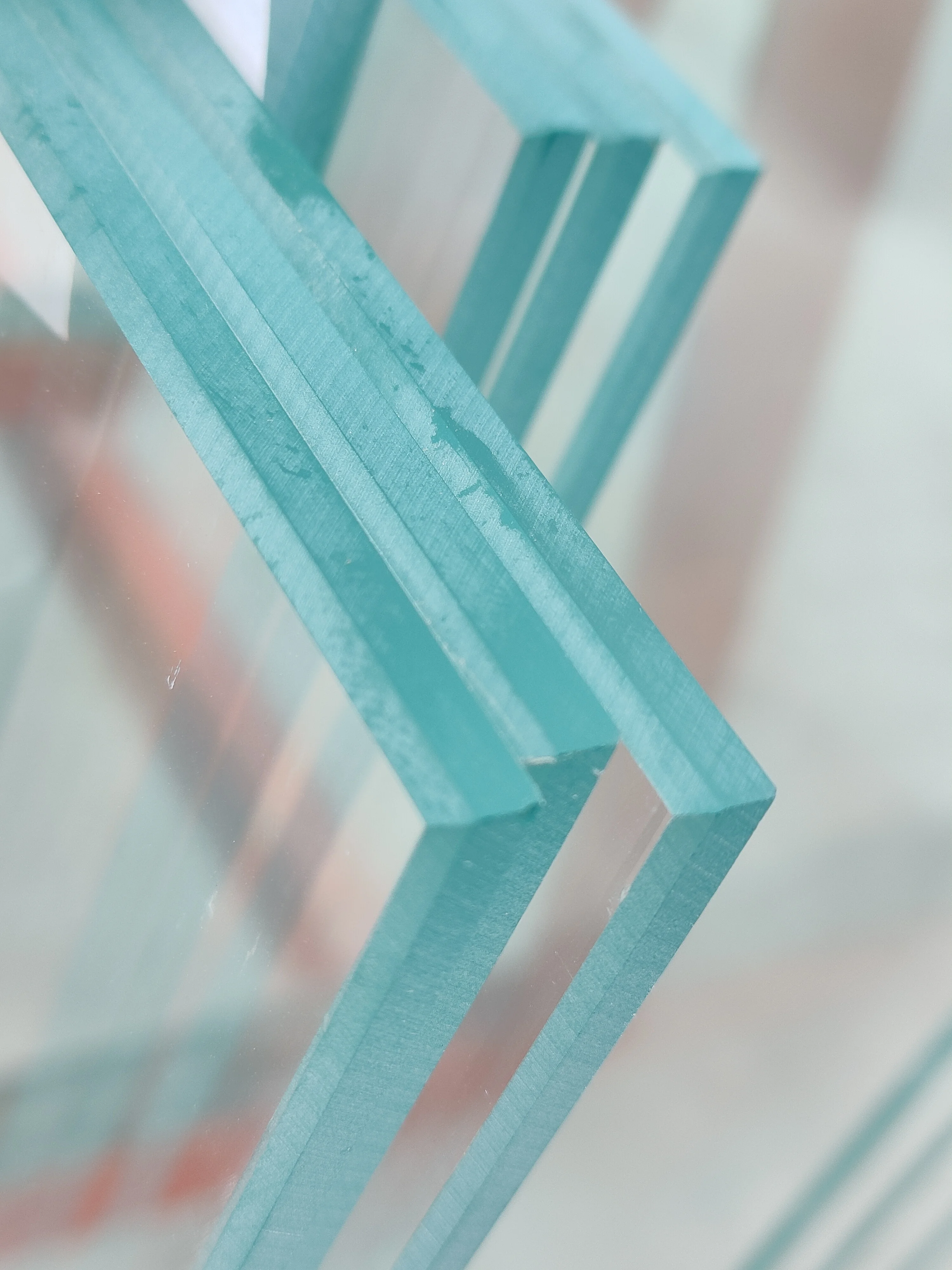 6mm 10mm 12mm Laminated Safety Glass Colored Clear Tempered Building Glass for Outdoor Hotel & Bulletproof Usage