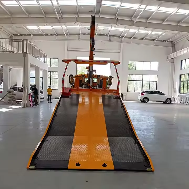 Howo 4x2 Flatbed Wrecker Towing Truck Mounted with 8 Ton Crane for Emergency Rescue