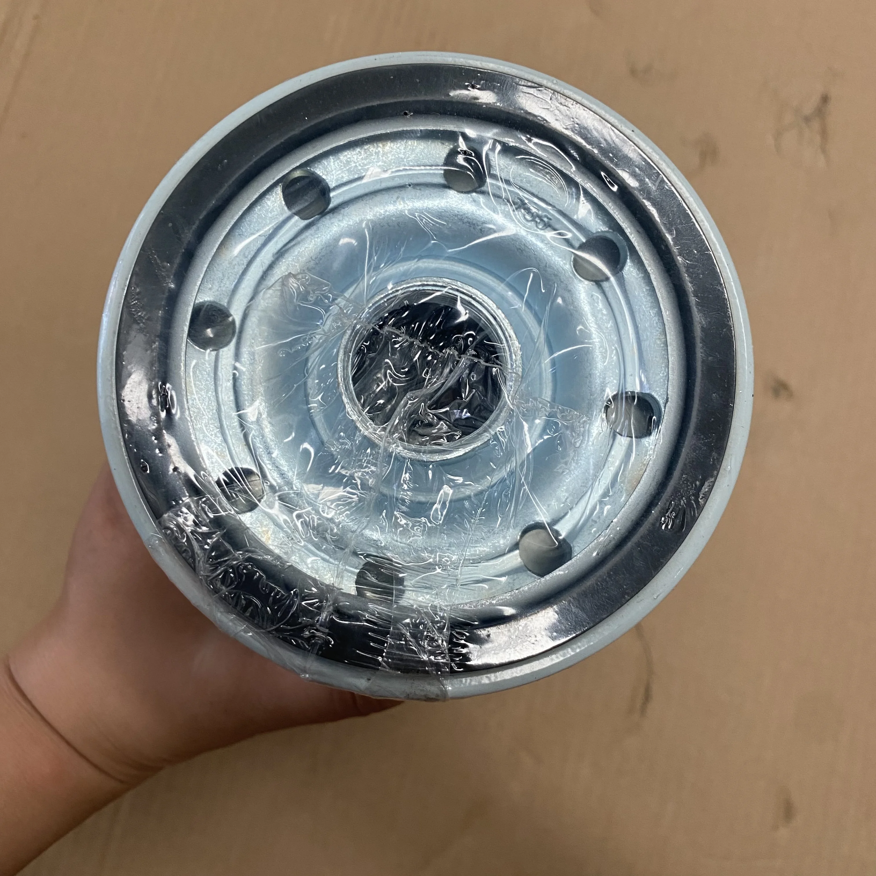 High-performance Dongfeng commercial vehicle truck engine parts oil filter D5000681013