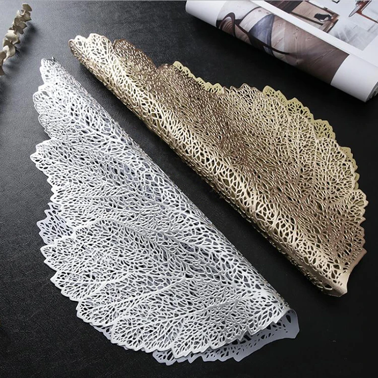 
home decoration plastic metallic gold dinner placemat in leaf design 