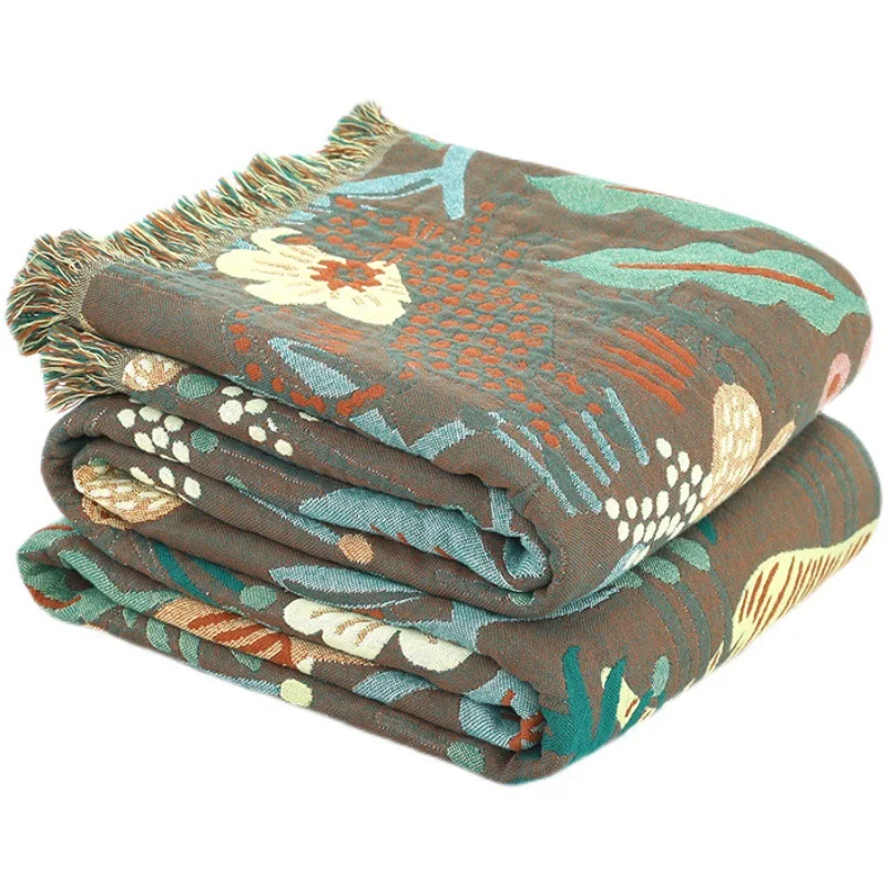 High Quality Cotton Six Layer Gauze Towel Quilt Jungle Tiger Fluffy Woven Jacquard Throw Blanket wholesale