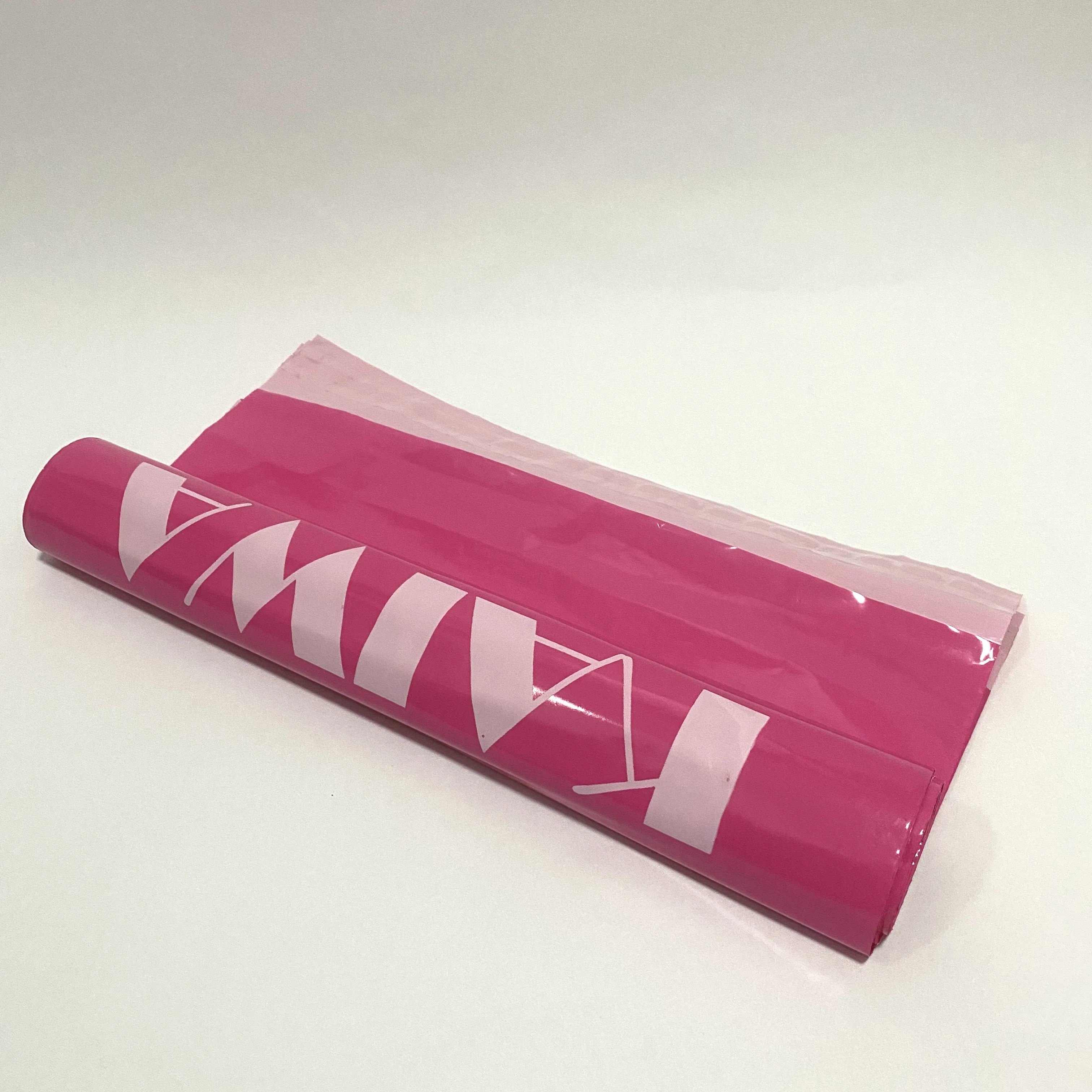 100% Recycled Custom Self Sealing Packaging Black Pink Poly Compostable Mailer Courier Bag