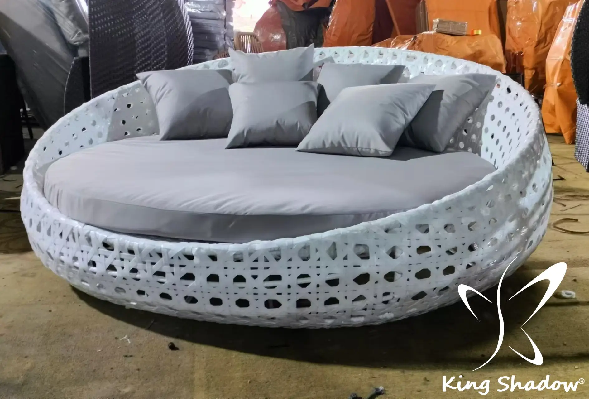 Wholesales Outdoor Rattan Furniture Set Balcony Garden Lounge Combination Sofa and Table Set