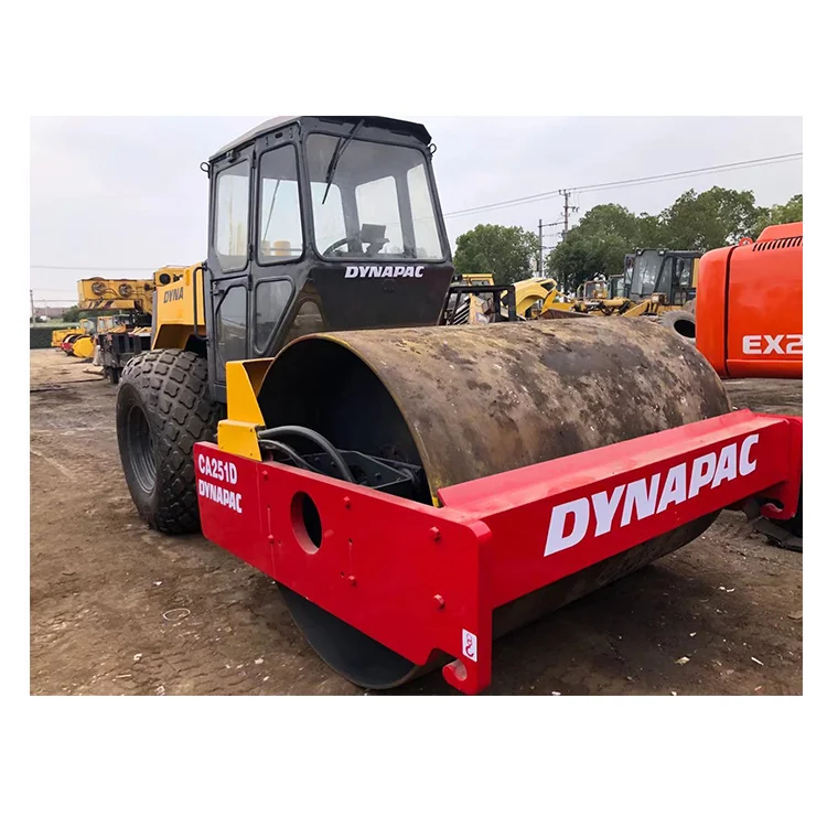 Подержанный Гладкий барабан dynapac roller 251d для продажи