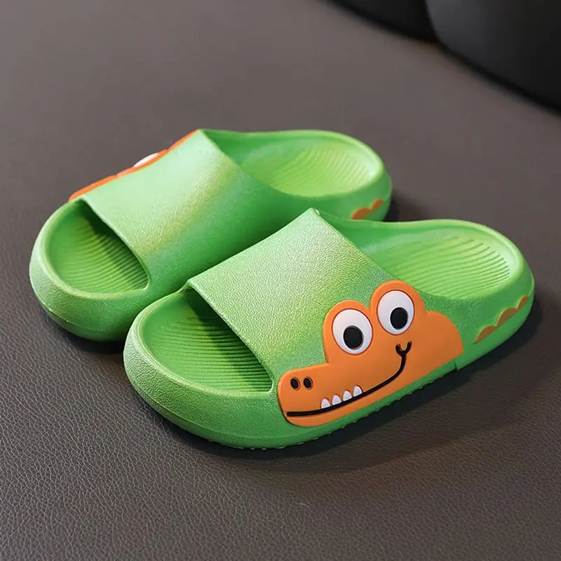 New Summer  Toddler Soft EVA Cute Cartoon Design Outdoor Slippers  Light-weight Boys Flat Slippers
