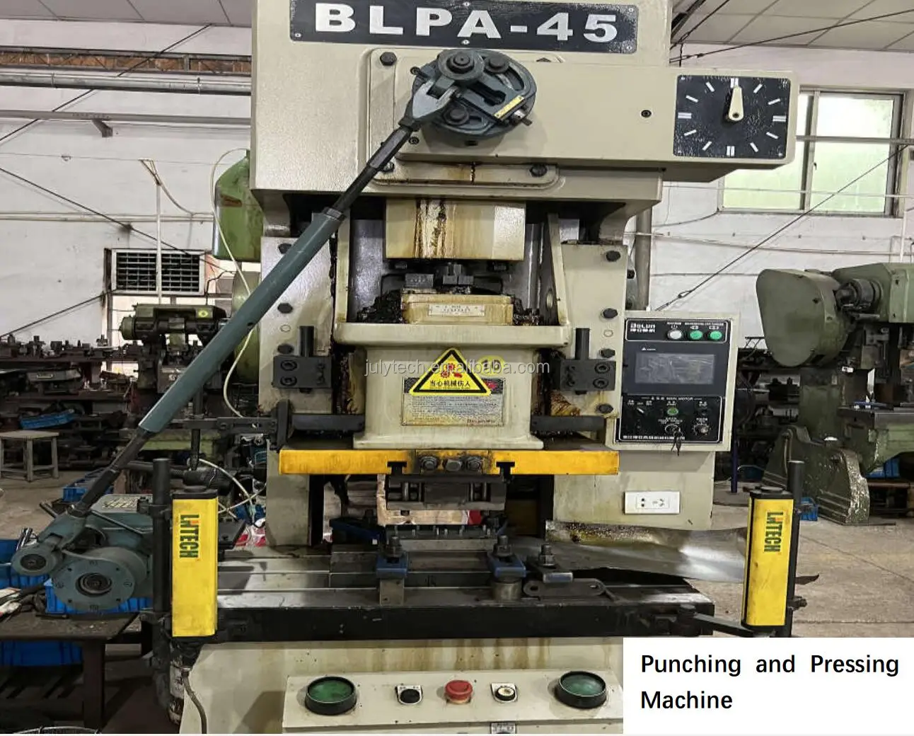 Punching Machine.jpg