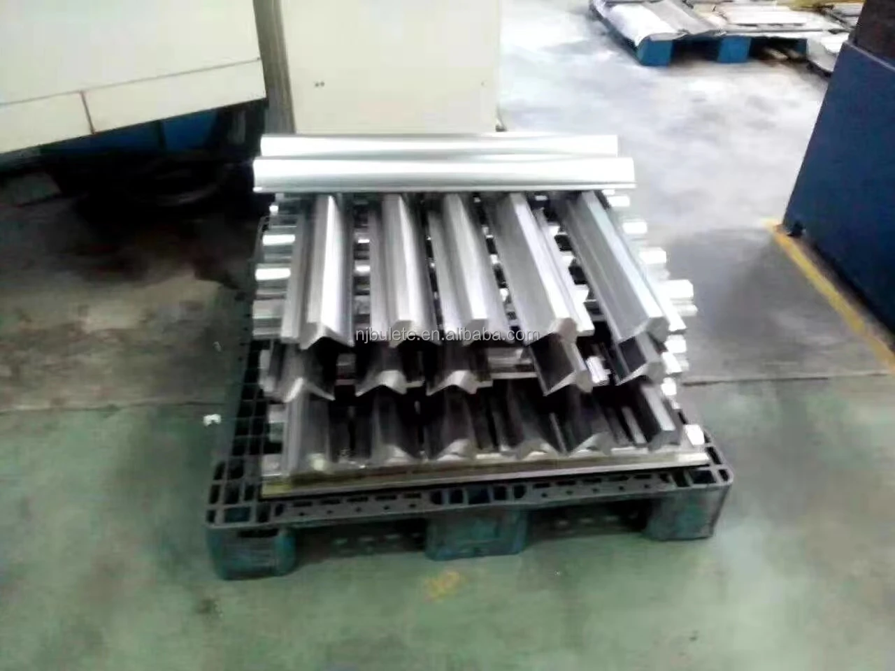 Press brake Dies and punch and bending machine mould tooling bending machines tooling