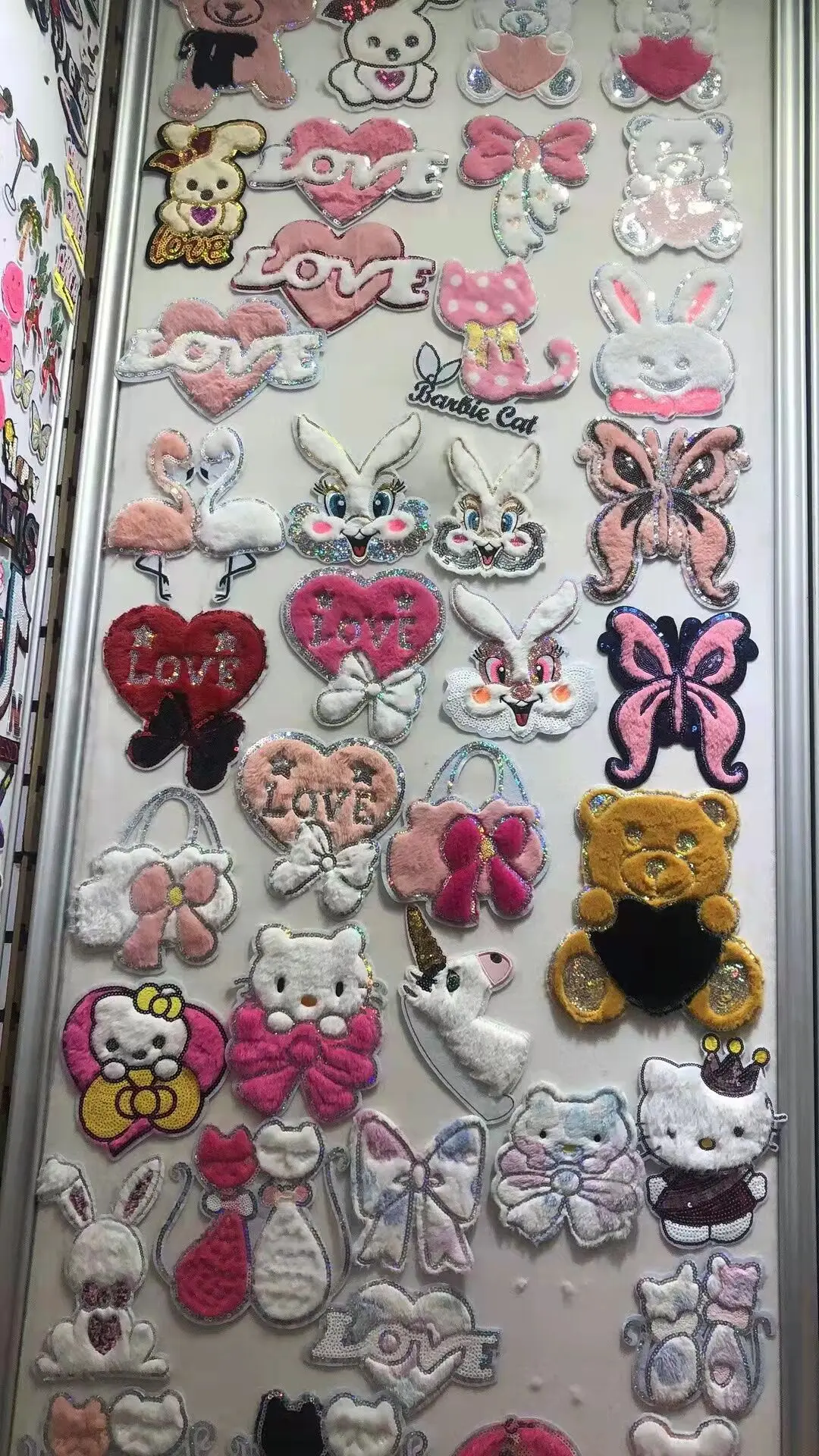 latest custom high quality 3D embroidery patches beaded sequin clothing applique