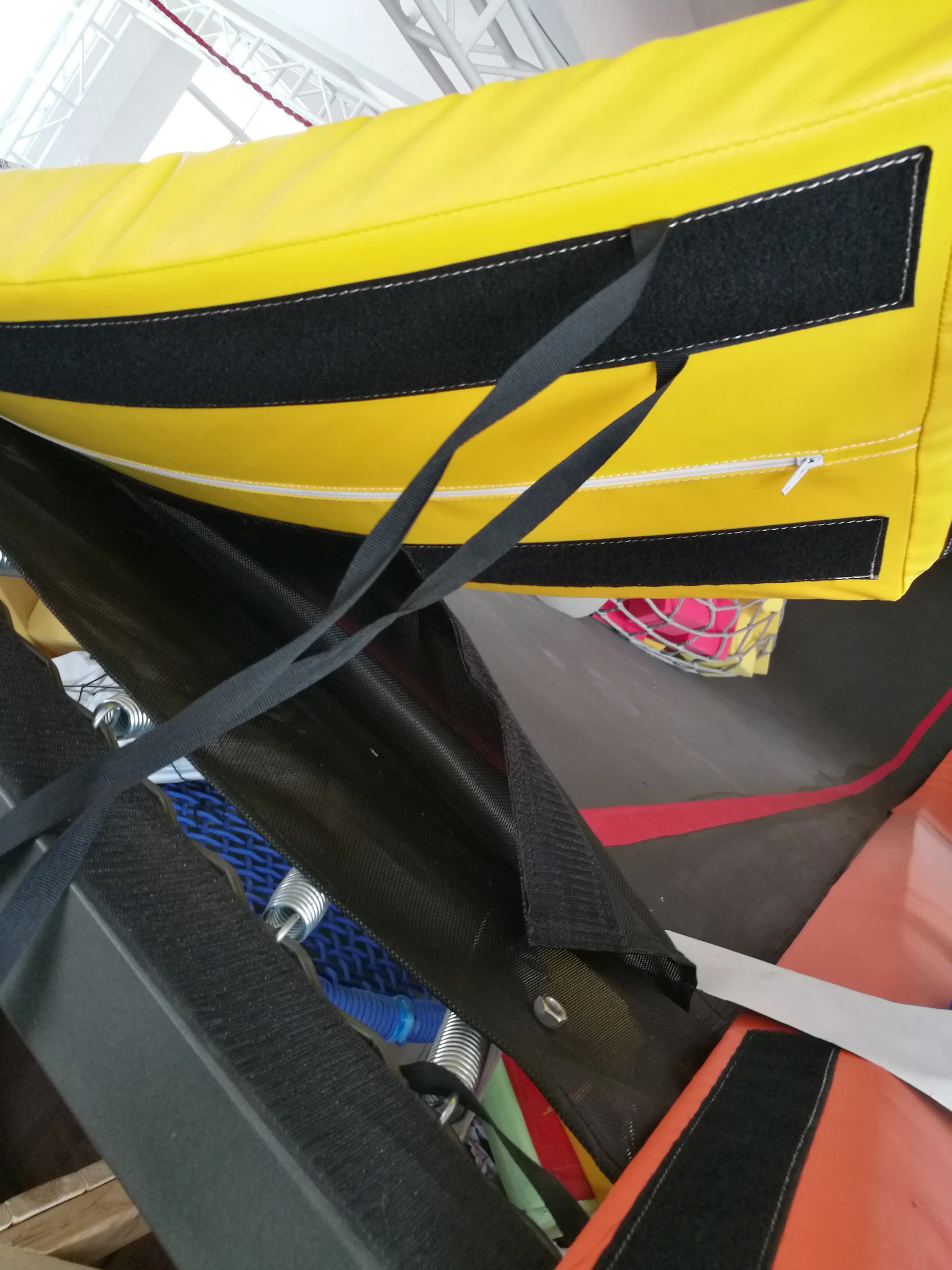 
foam pit OEM 20 foot trampoline 