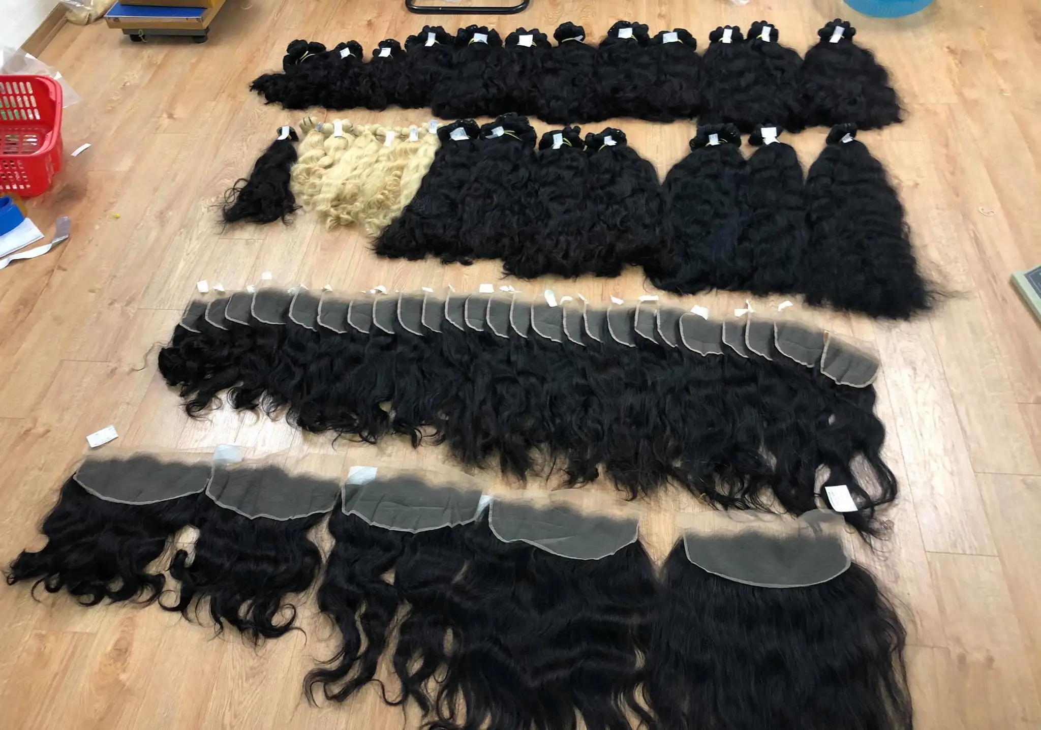 Оптовая продажа поставщики роскошных необработанных волос 100% вьетнамских поставщиков