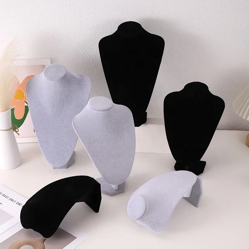 Factory Outlet Three Sizes Wholesale Velvet Necklace Bust Display 3D Jewelry Organizer Mannequin Model Display Stand Holder