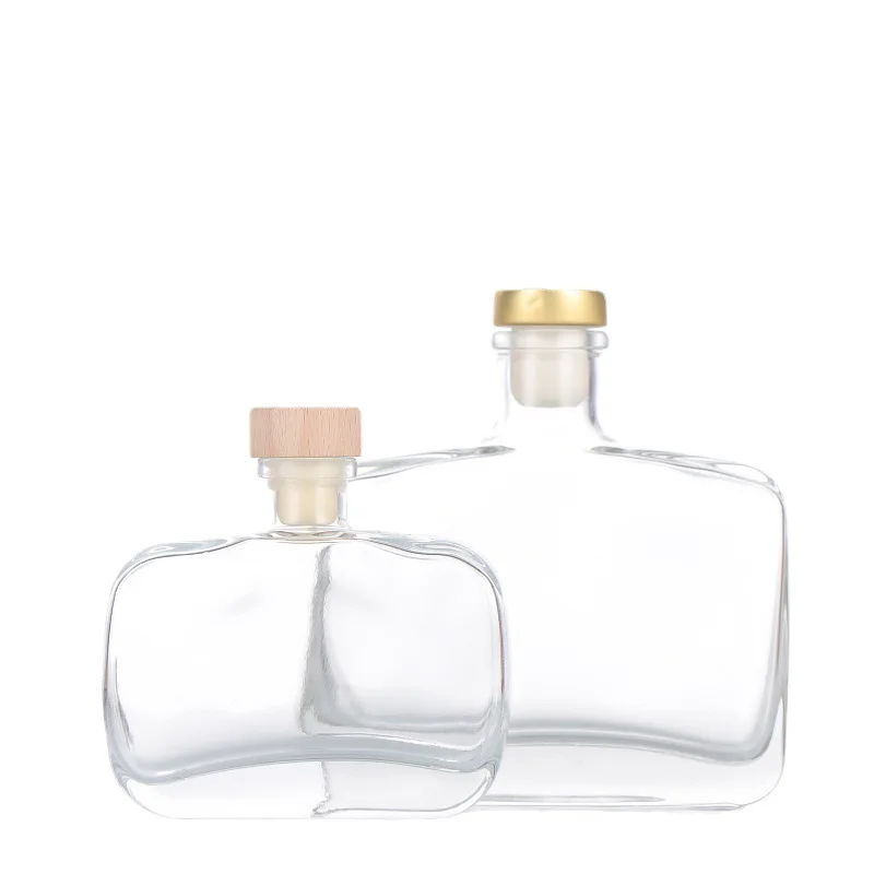 Empty transparent 100ml 200ml 300ml 500ml small flat square glass beverage bottle for wine milk juice drinking