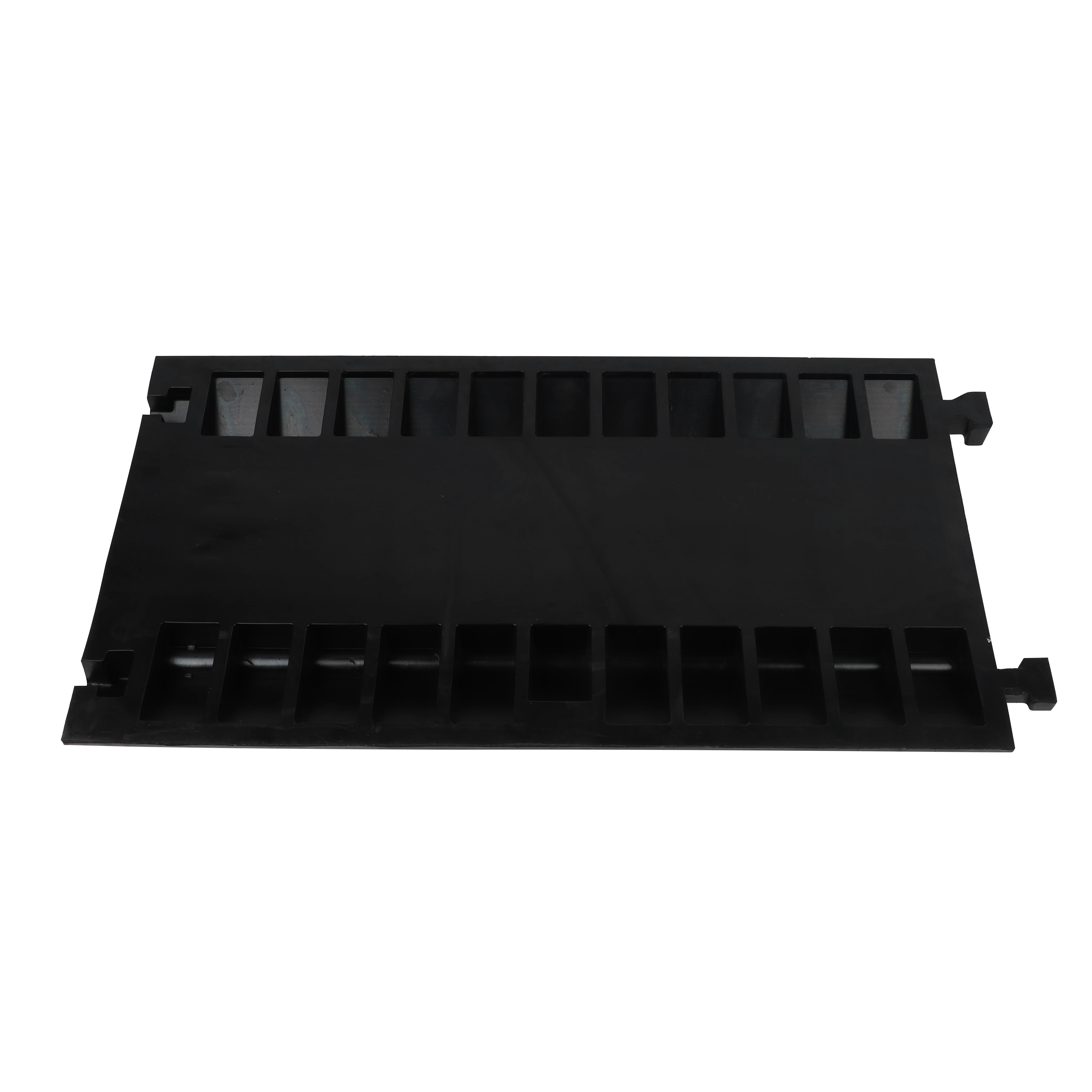 Heavy Duty  4 Channels PVC And Rubber Speed  Bump Car Ramps Cable Protector