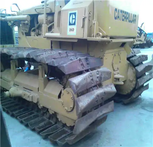 Welcome Your Inspection  Used Bulldozer  CAT D6C  D5K D5C D3C D4H  Bulldozer From Japan For Sale in China