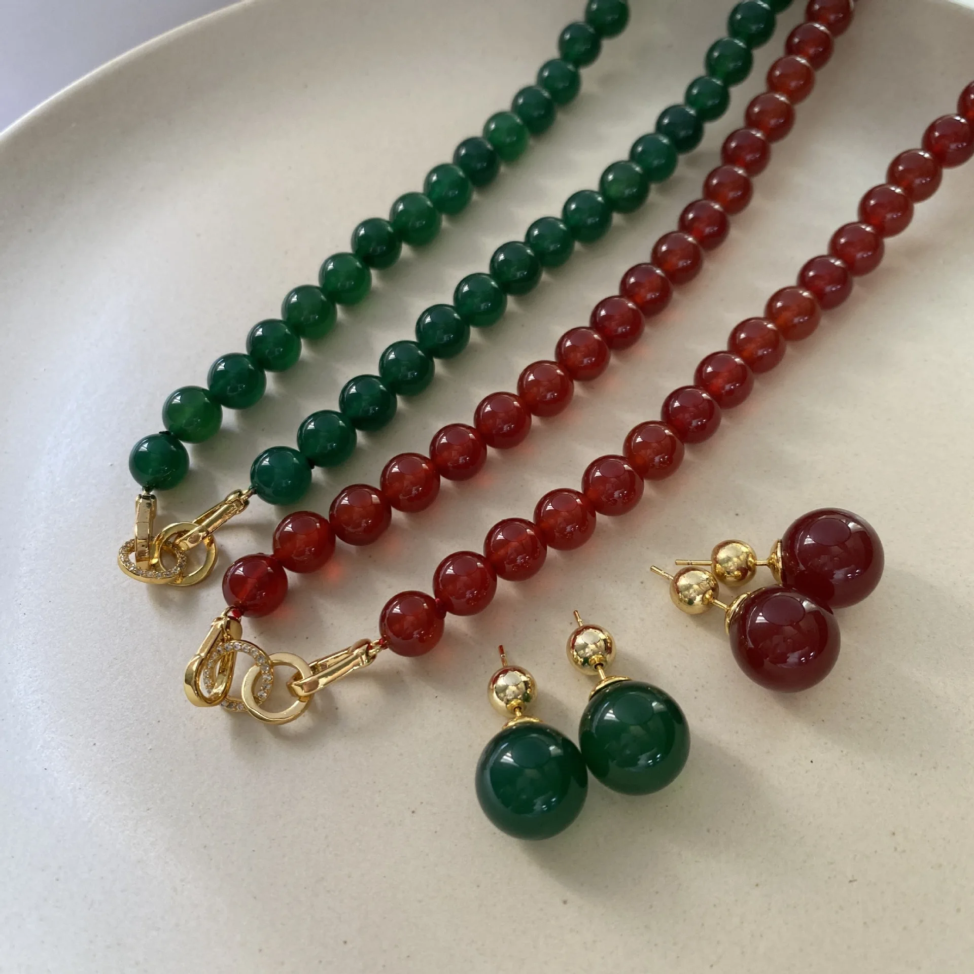 New Chinese Agate Beaded Advanced Elegant Charm Style Color Contrast Disc Necklace Sweater Chain