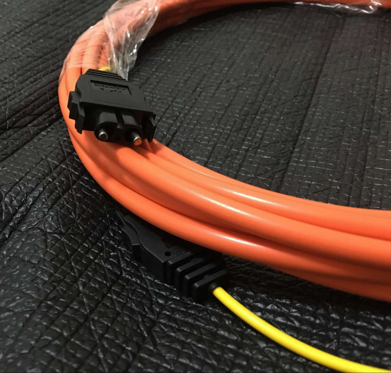 AS-2P-15M-B AS-2P-20M-B AS-2P-25M-B AS-2P-30M-B Optical Fiber Cable PLC Programming Cable for Mitsubishi