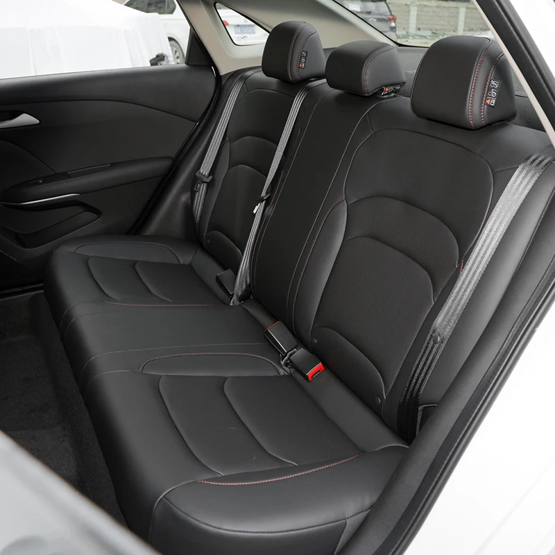 Horgos in stock Uzbekistan hot sale 5 Seater Sedan chevrolet cruze 1.3T 1.5 L chevrolet monza
