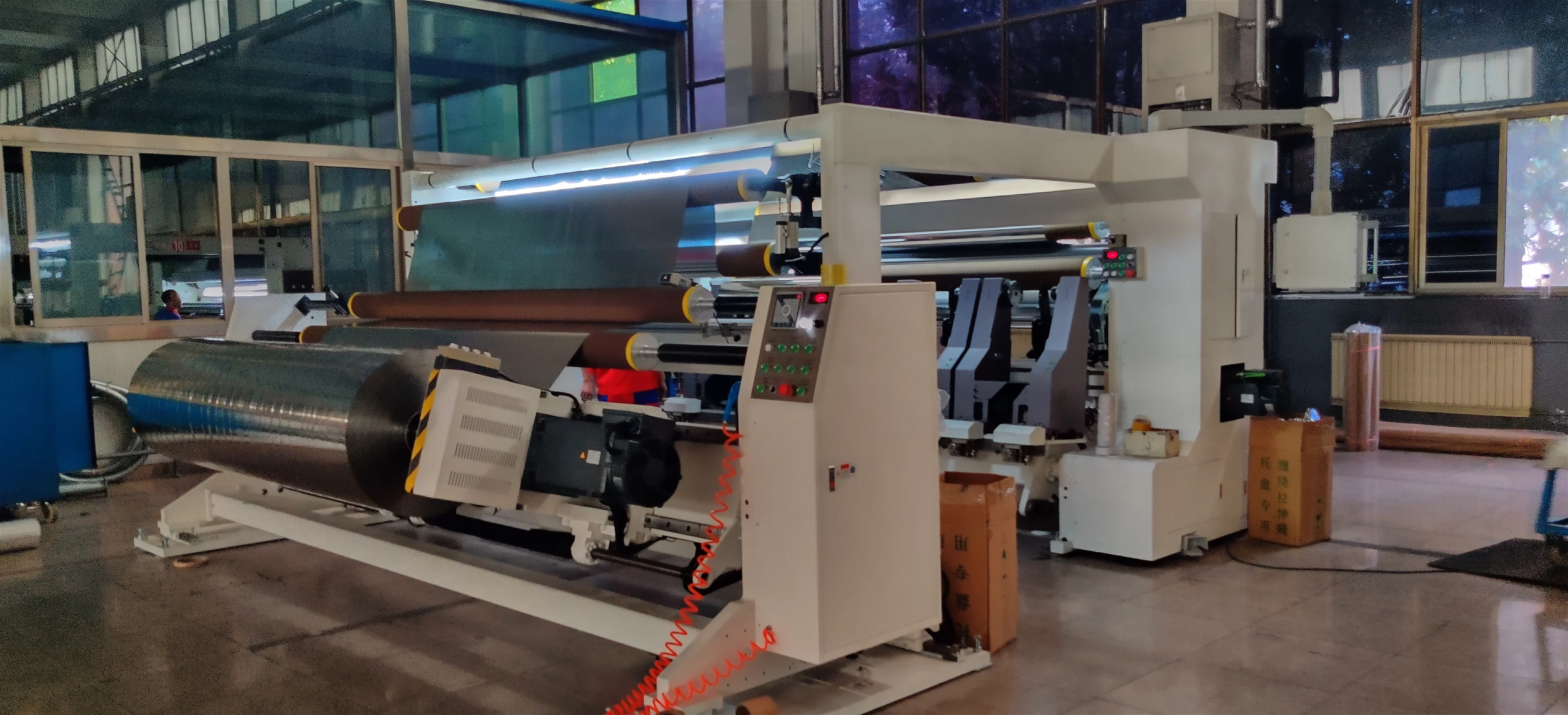 Dahua slitter 1.0 version 2700mm web width slitter for metallized CPP film individual station type slitting machine film slitter