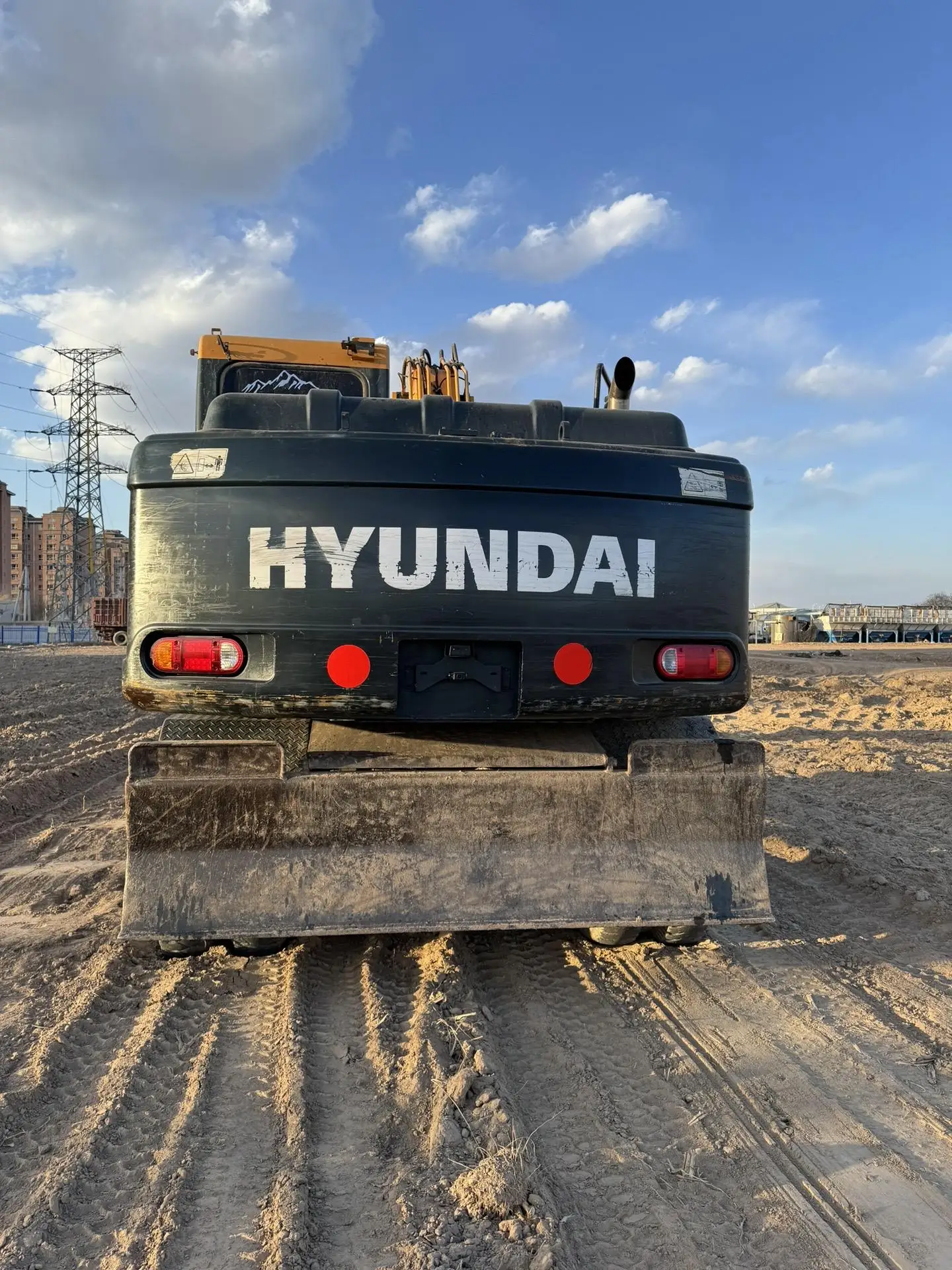 Экскаваторы Hyundai 150WVS для продажи оригинальные корейские экскаваторы на колесе продажа экскаваторов