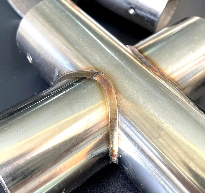 Most Popular 1000W Hand-held Fiber Laser Welding Machine for Metal Stainless Steel