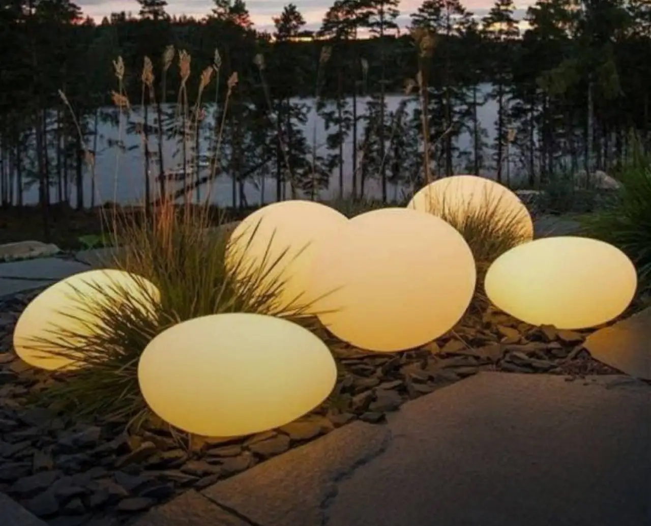 Landscape Light Outdoor Waterproof Solar Villa Garden Decoration Courtyard Luminous Stone Pebbles LED Lawn Light