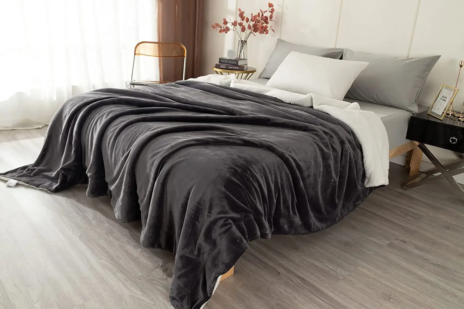 Custom Winter Warm Single Double Layer Polyester Plush Sherpa Flannel Fleece Soft Blanket