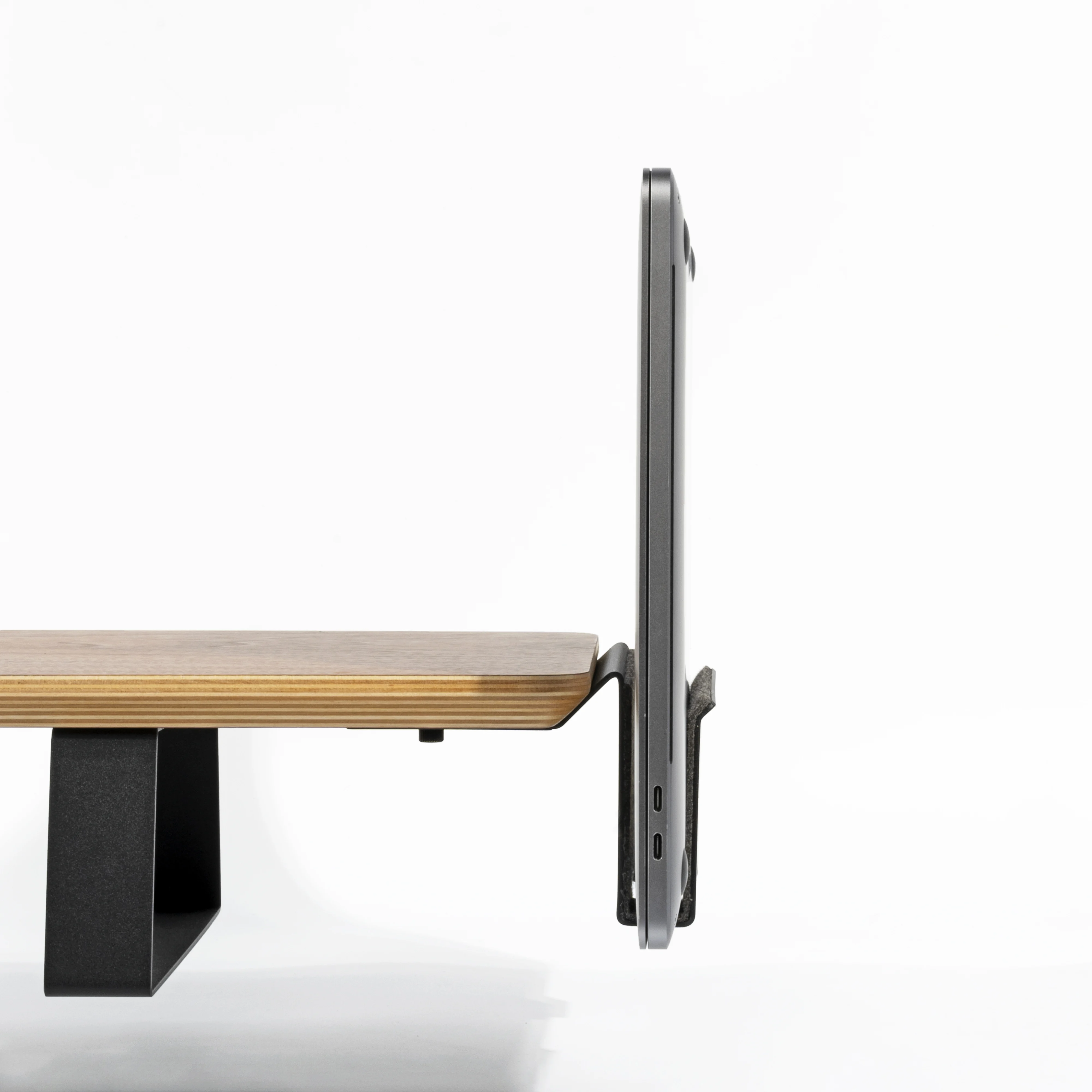 SAMDI new trend Wooden desk shelf accessories vertical laptop stand laptop vertical stand for MaBook